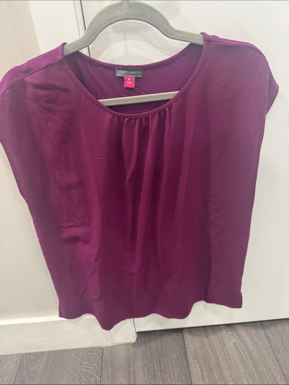 Vince Camuto Deep Magenta Short Sleeve Scoop Neck Blouse